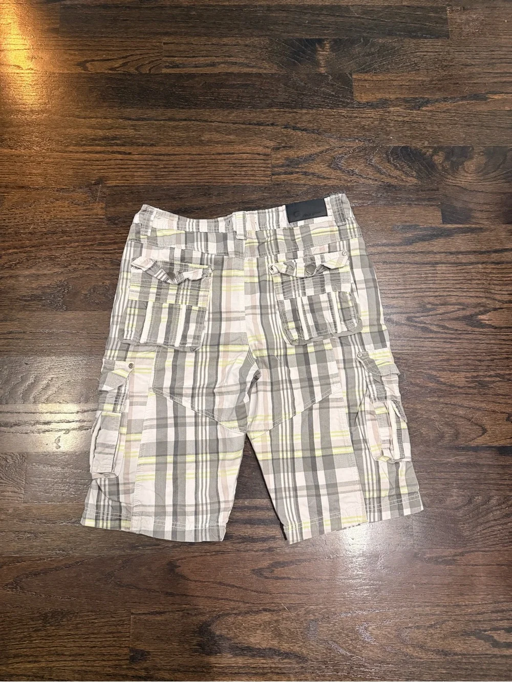 Men's Plaid Cargo Shorts in Light Gray and Yellow Accent
